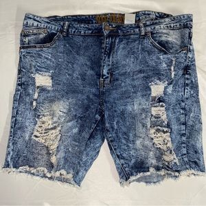 VIP Jeans Distressed Bermuda Short, Size 20, Stretchy